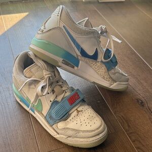 Nike Jordan Legacy Kids' White and Blue Sneakers youth 4.5